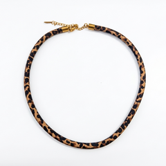 COLLAR PRINT ANIMAL