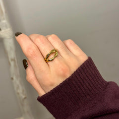 ANILLO DELIA