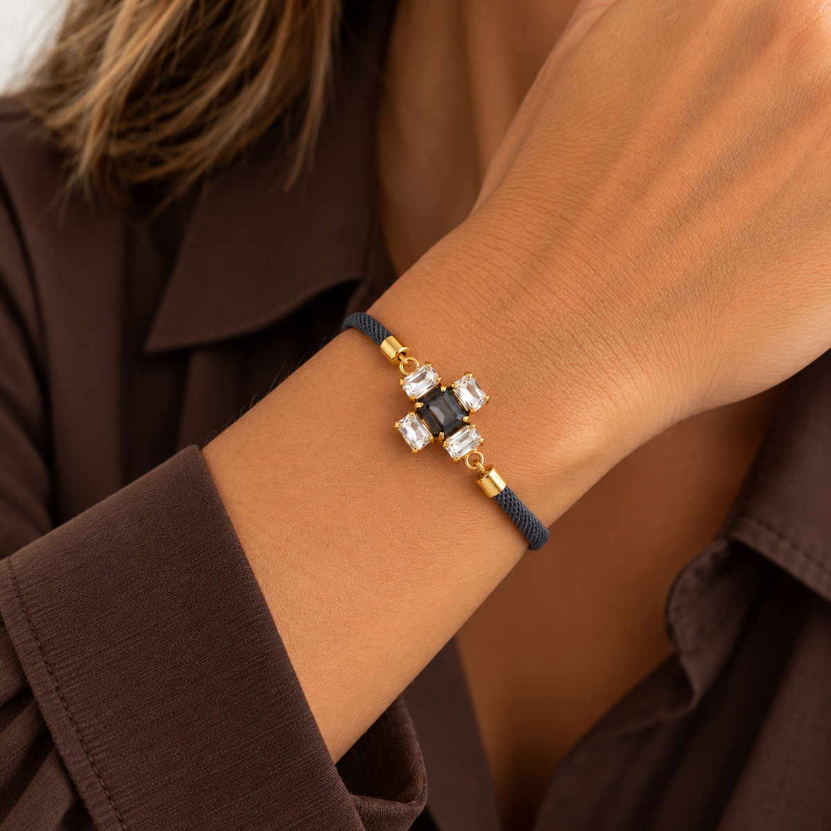 Pulsera de cuerda Esenza con latón con baño de oro
