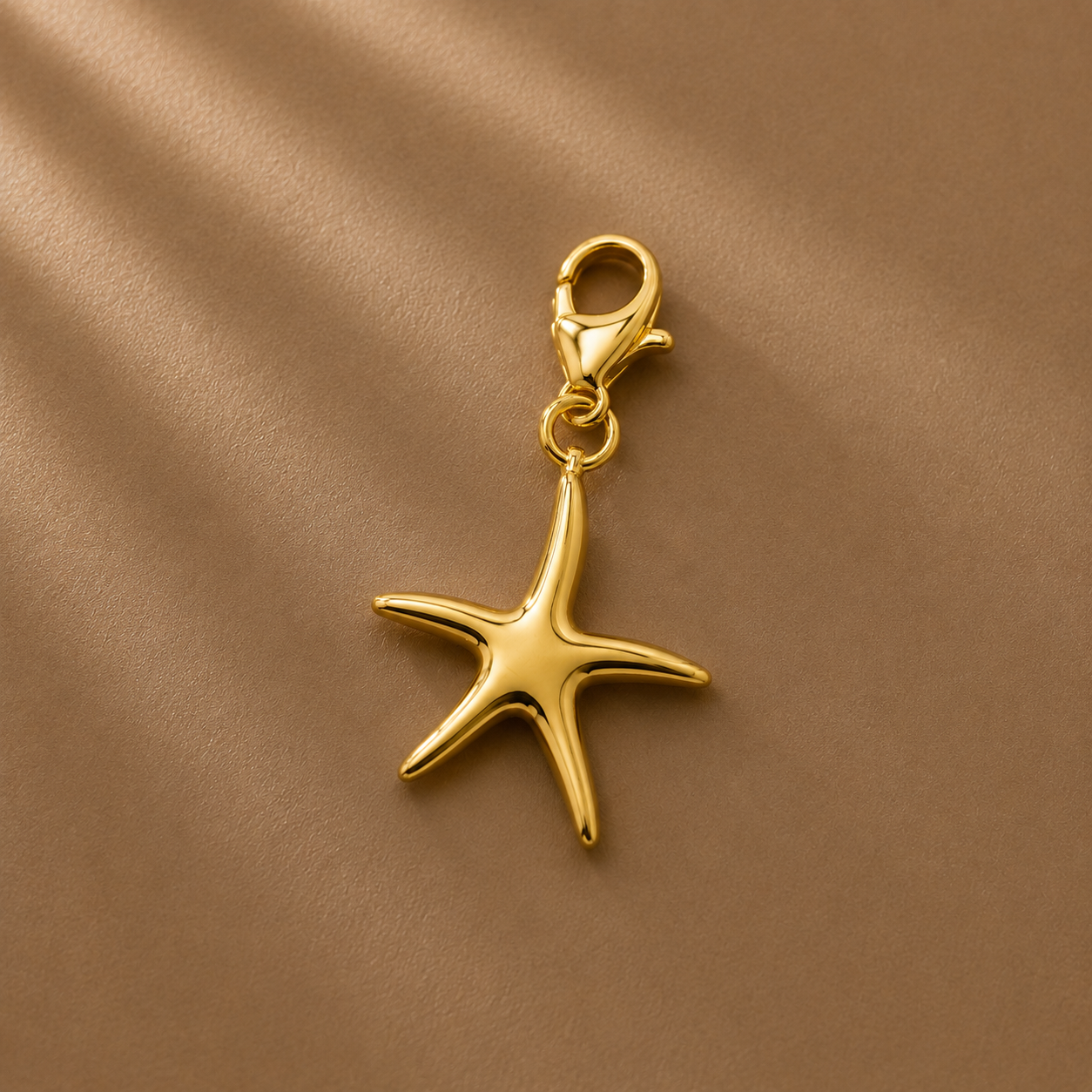 CHARM ESTRELLA DORADA
