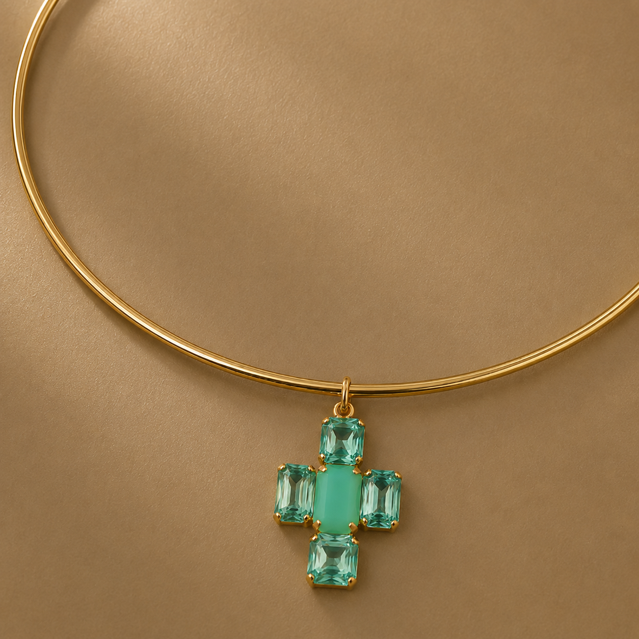 CHOCKER ESENZA