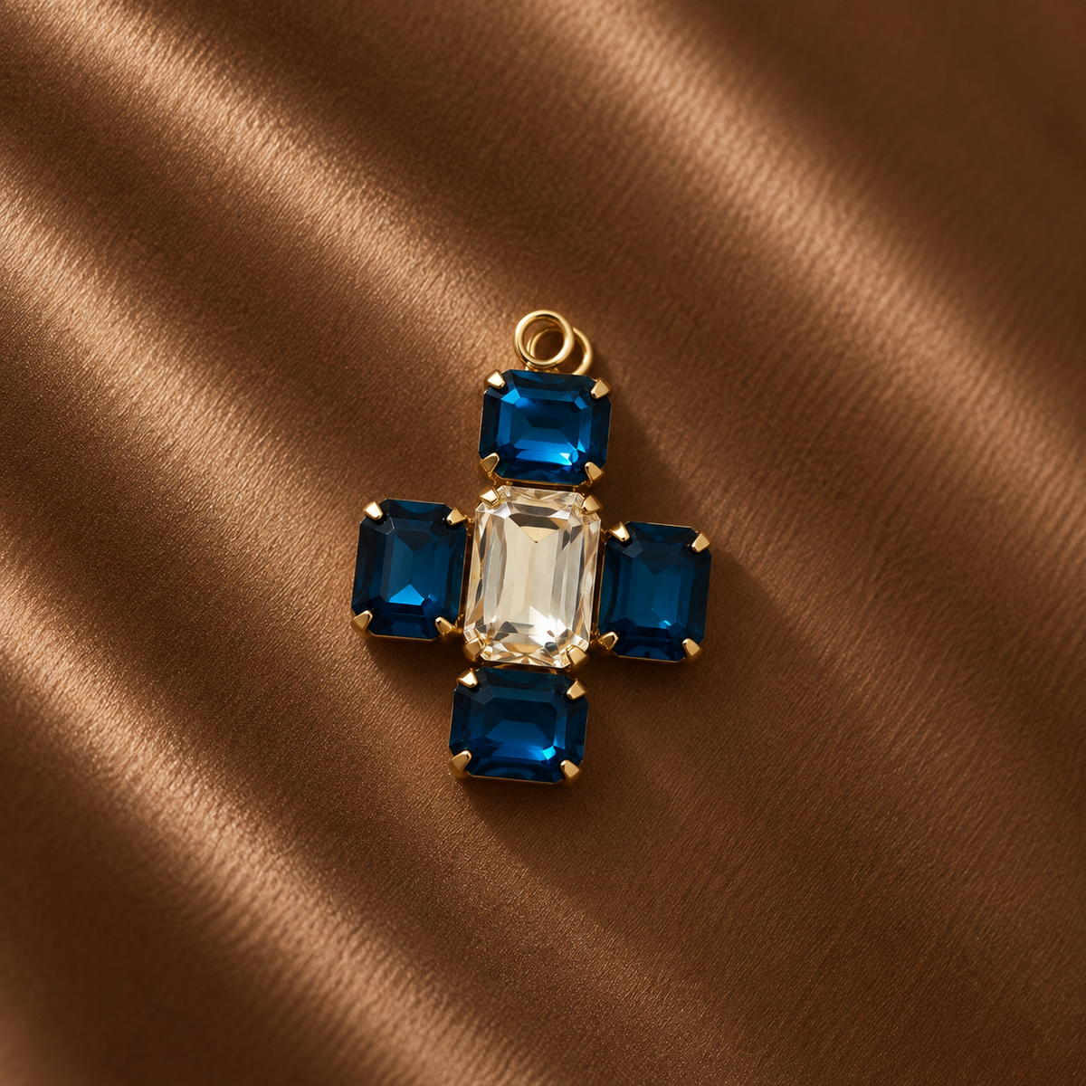 CHARM CRUZ ESENZA MINI