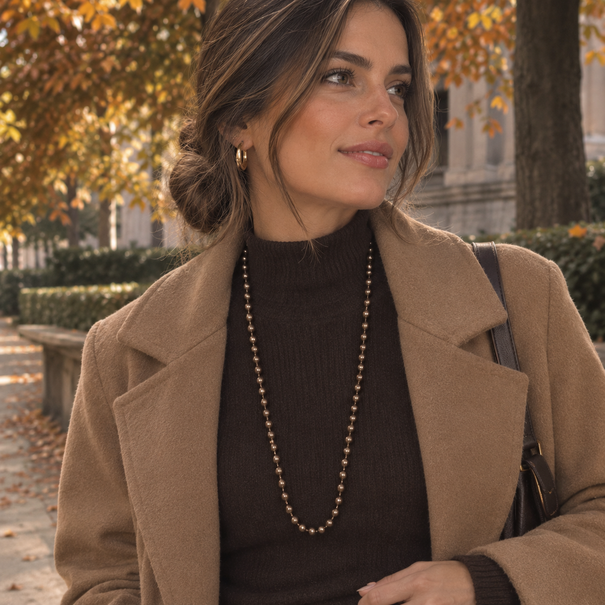 COLLAR NAIRA