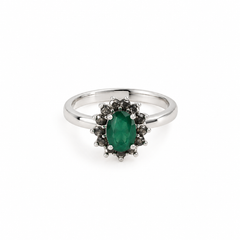 Anillo Tanza de plata con circonita verde esmeralda