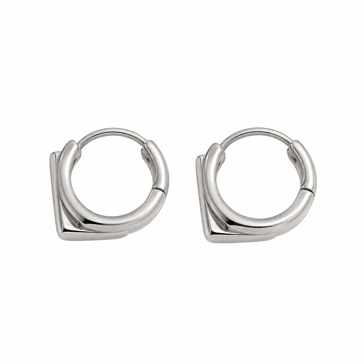 Pendientes Elara de plata 925 de 1,3 x 1,1 cm