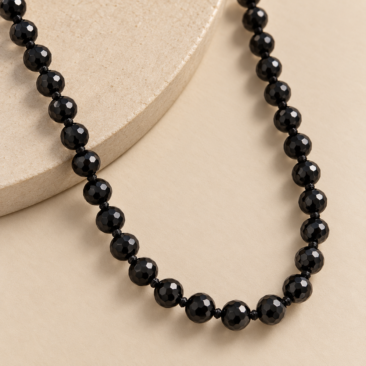 COLLAR NAIRA