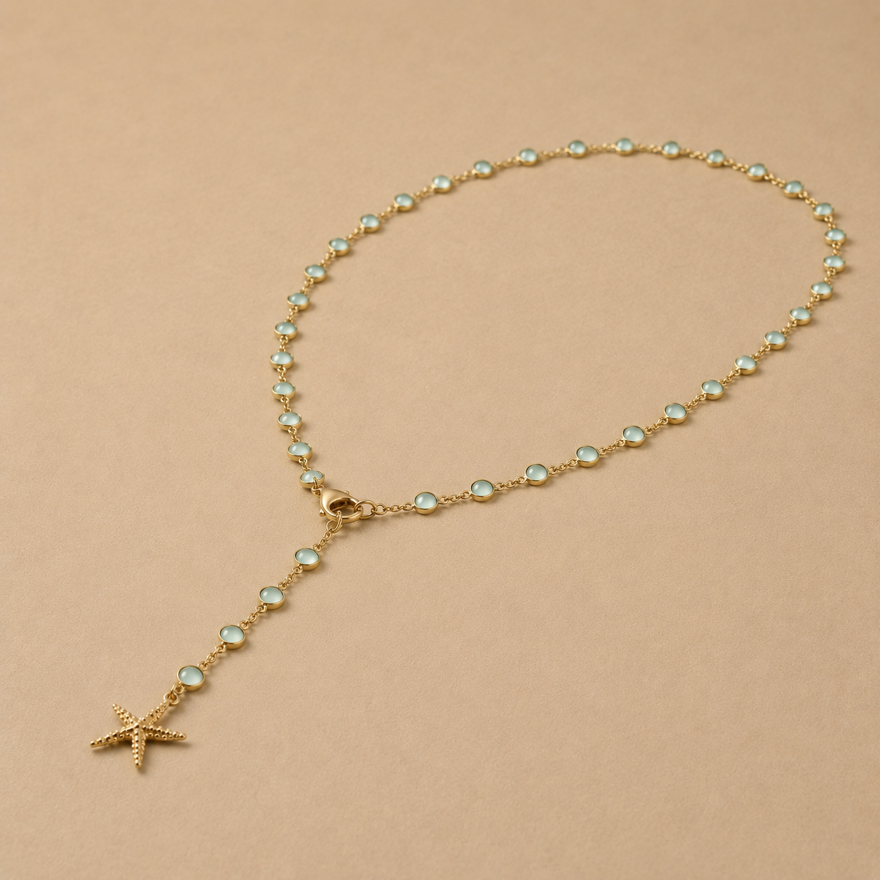 COLLAR COSMOS CORBATERO