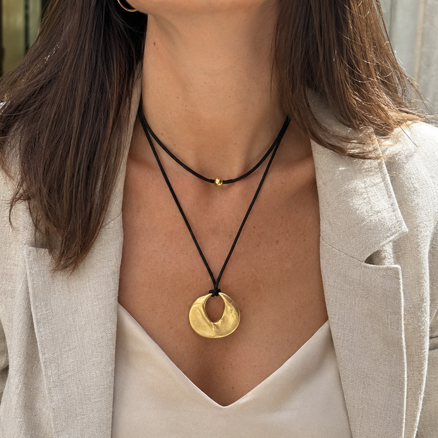 COLLAR LUNAIRE