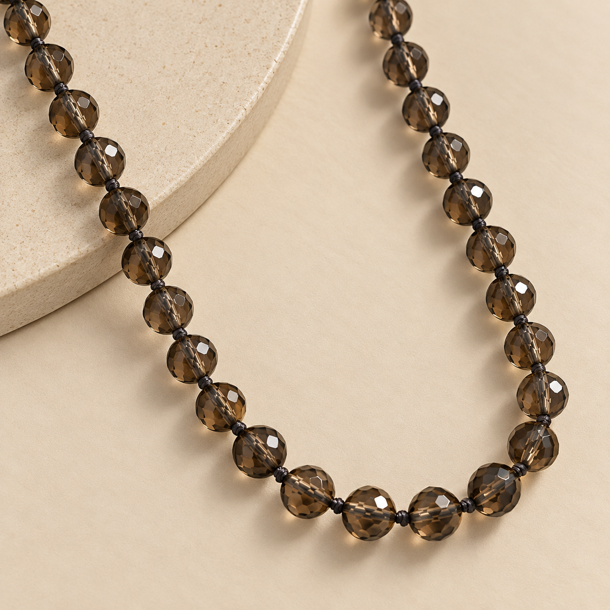 COLLAR NAIRA