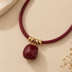 COLLAR PIEDRA GRANA