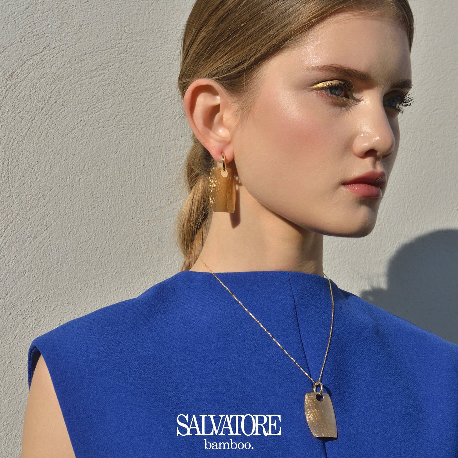 COLLAR SUNA