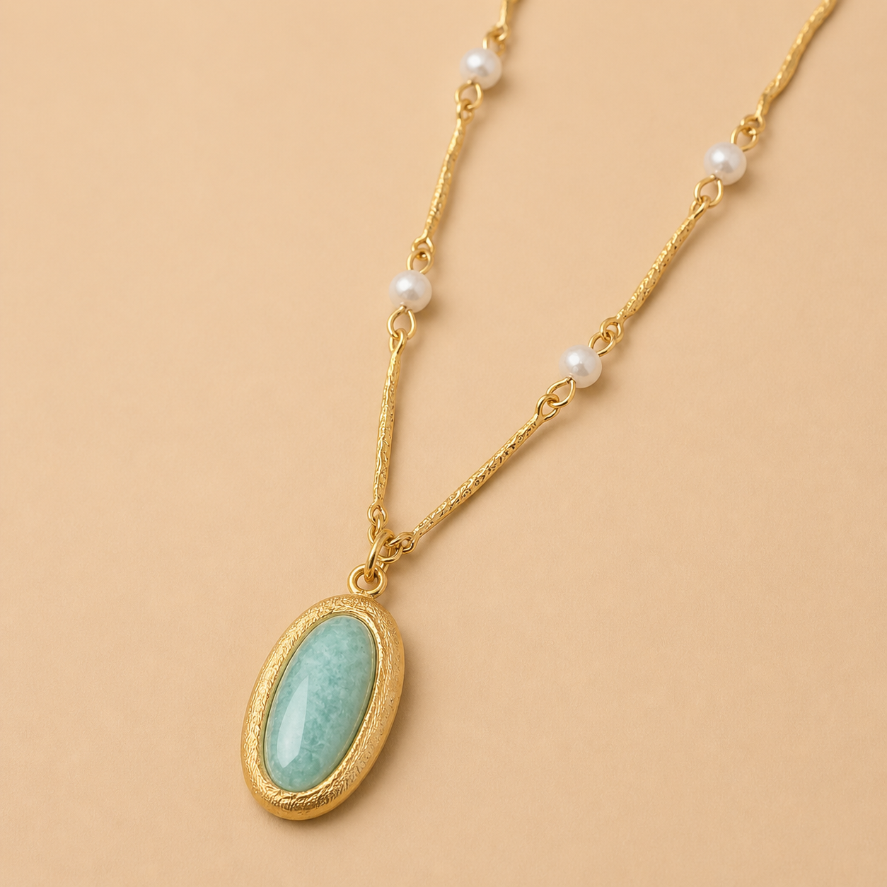 COLLAR AVENTINA