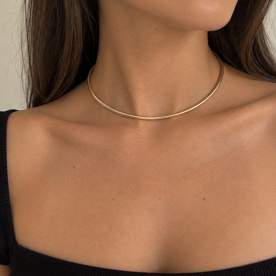 Choker Nis dorado minimalista, detalle - Alma de Plata