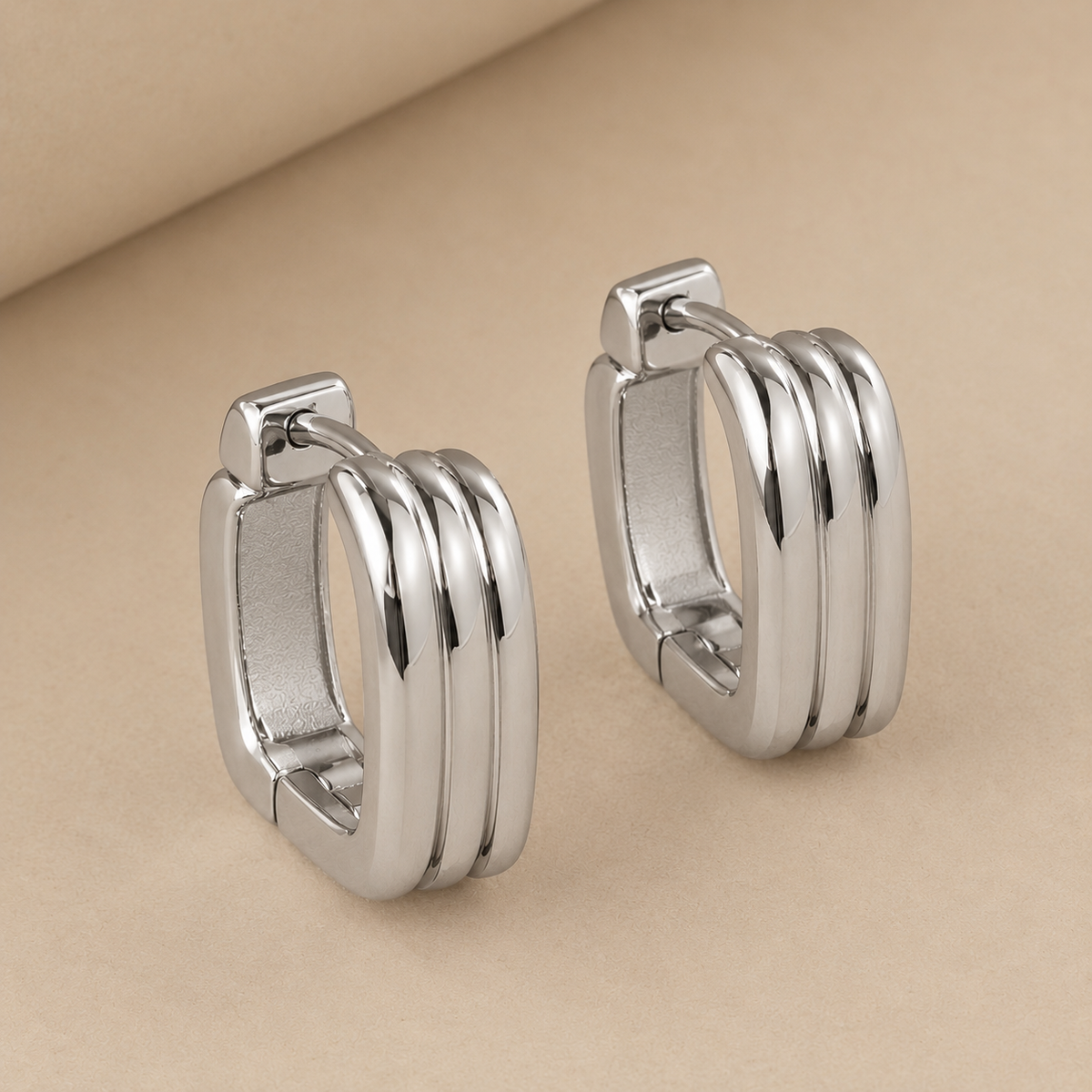 Pendientes Sira, aros gruesos de plata 925 puestos