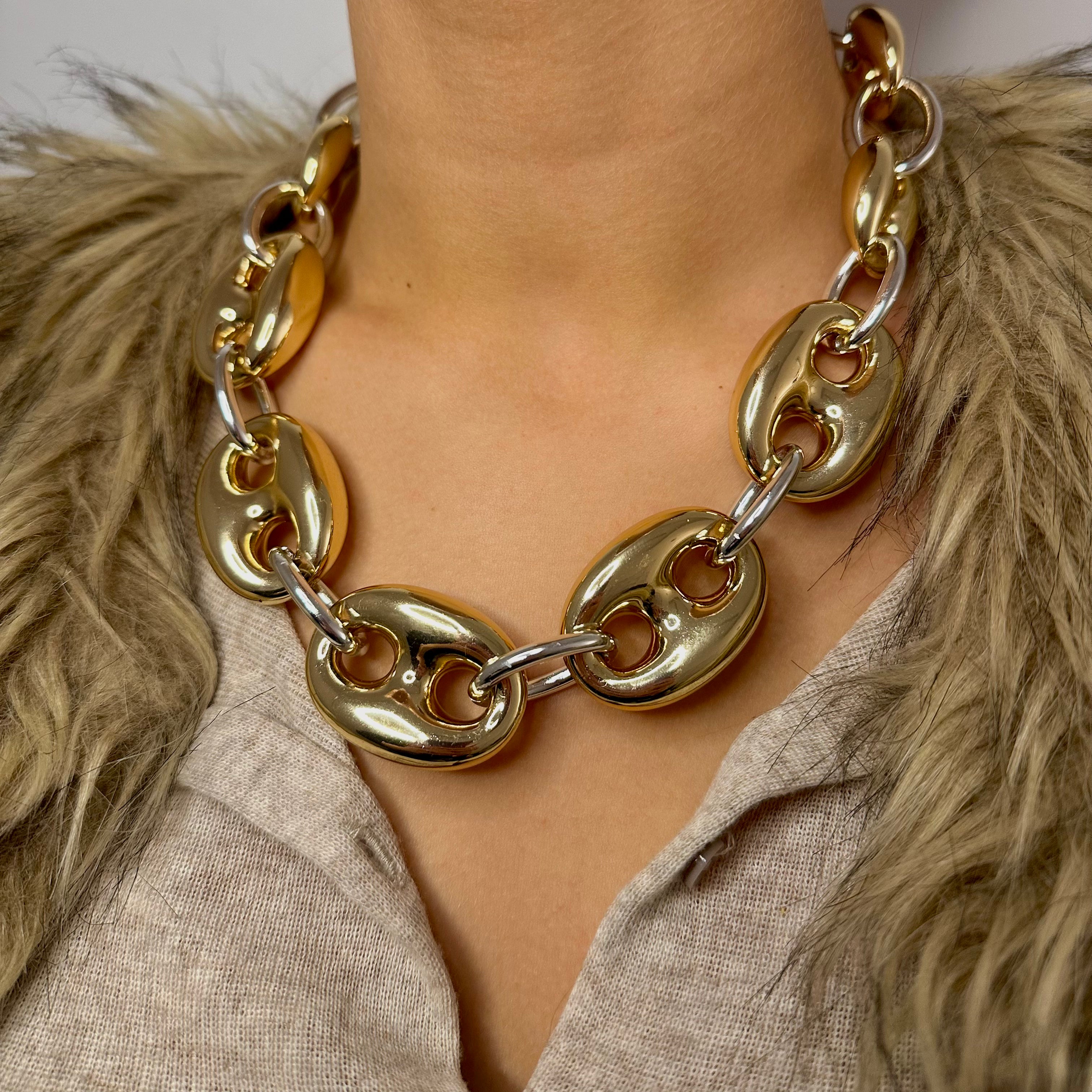 COLLAR BOLDA