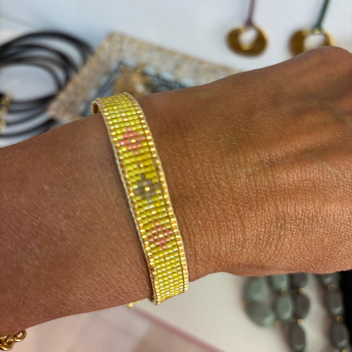 PULSERA MIYUKI M Y S