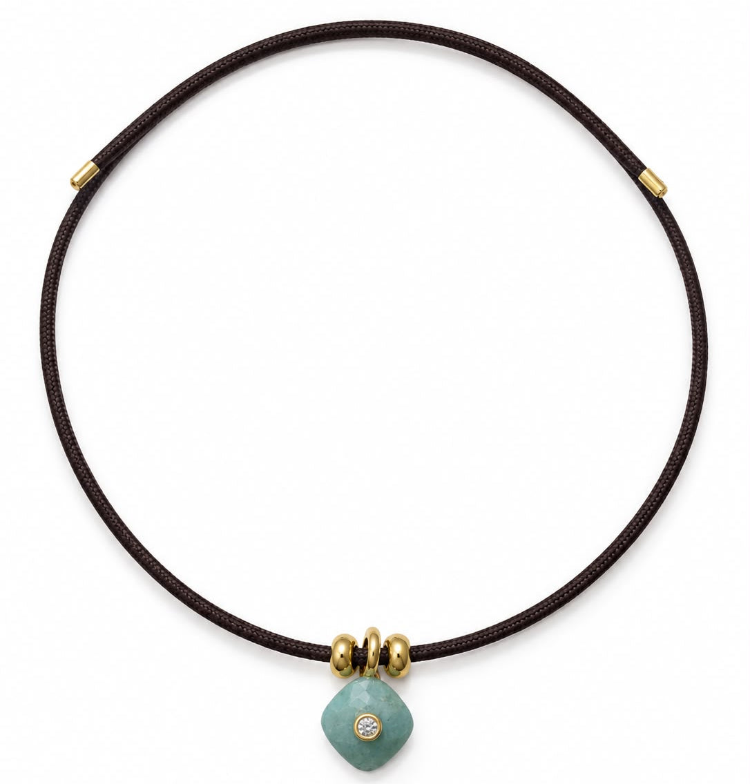 COLLAR IMANTADO BRIELE