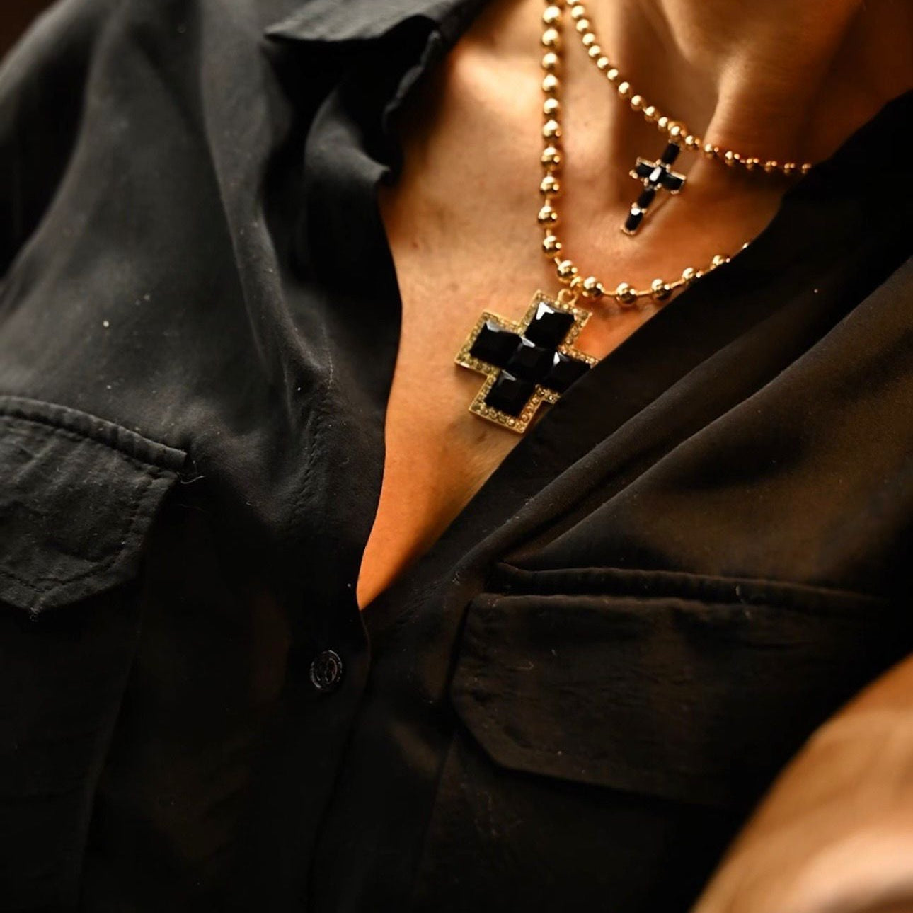 COLLAR NOIR