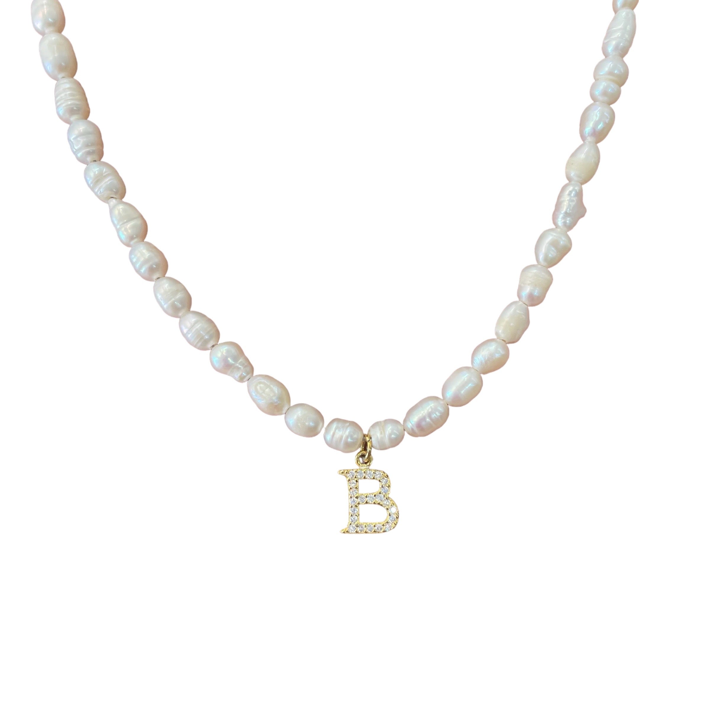 COLLAR PEARL CIRCONITE LETTER